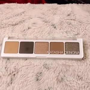 Natasha Denona eye pallet
